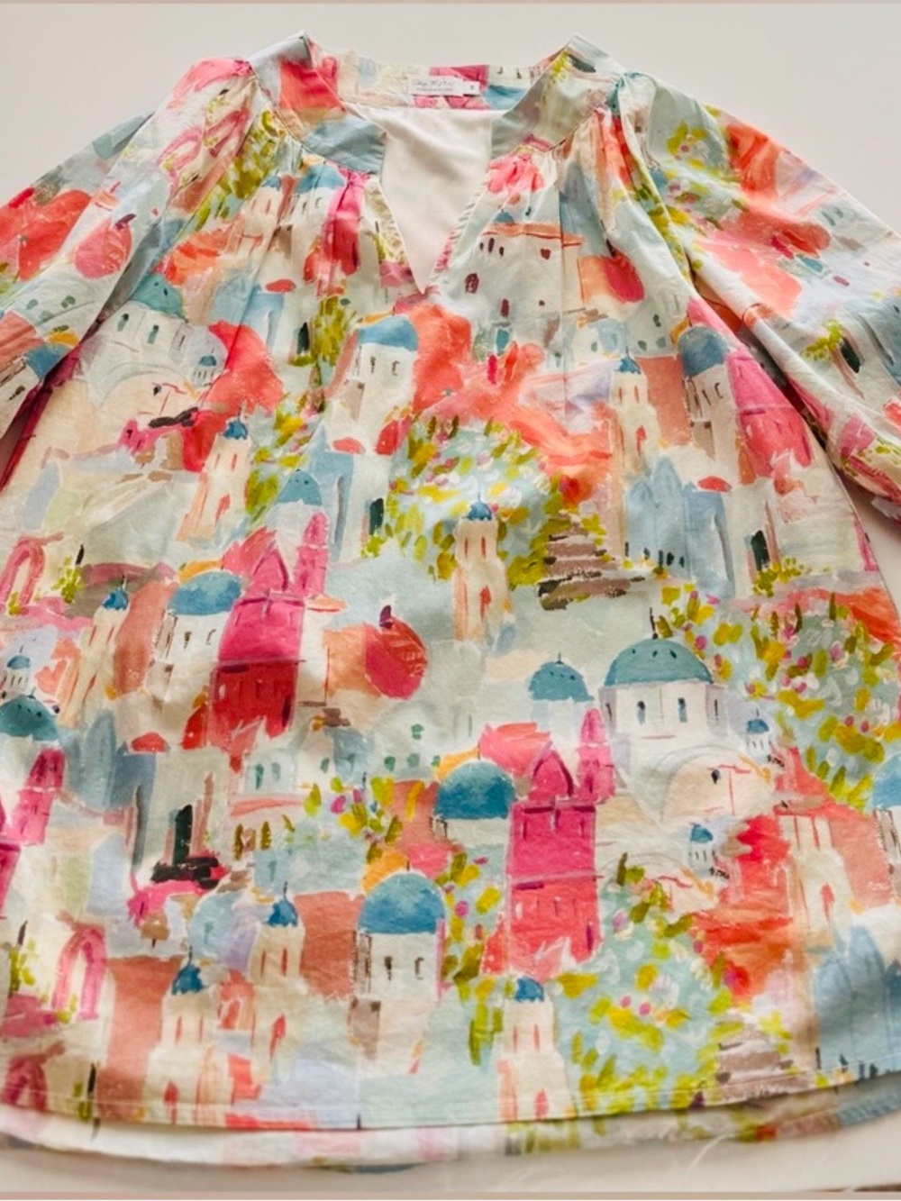 Shop The Mint Santorini Watercolor V-Neck Top Small - Picture 5 of 13